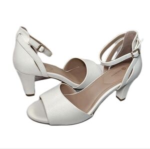 Giani Bernini Women's Clarrice Memory Foam Dress Sandals Ankle Strap Size 9.5W